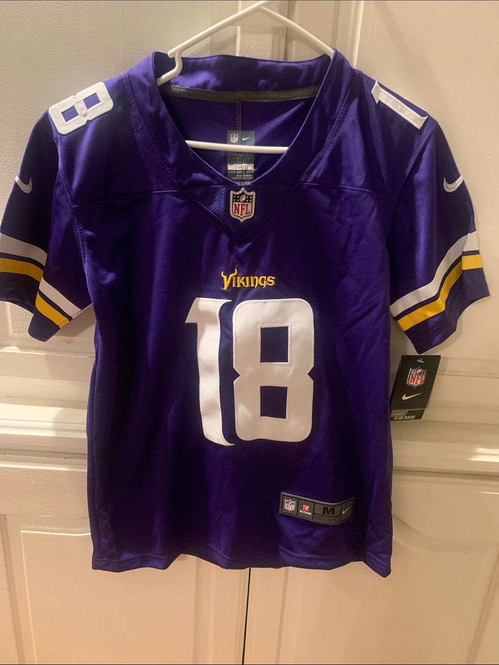Nike Kids Minnesota Vikings Purple #18 Football Jersey Medium NWT
